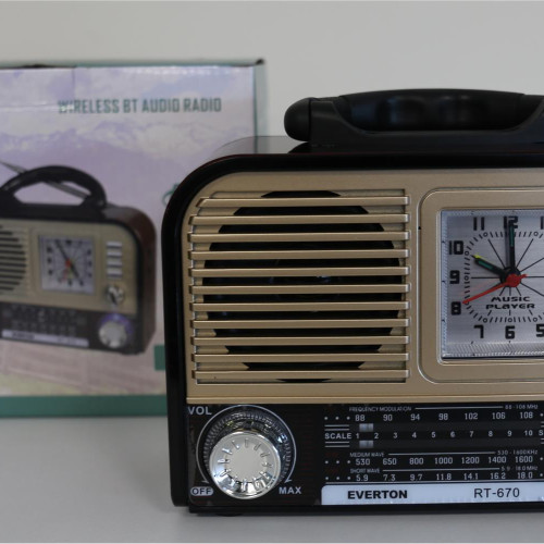 Everton RT-670 Bluetooth Usb-Micro Sd Saatli Nostaljik Radyo